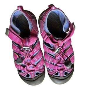 Keen Newport H2 Outdoor Sandal Water Hiking Toe Bumper Shoe Pink Purple 36 6